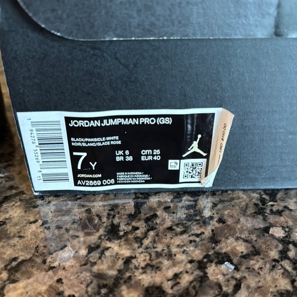 Jordan jump man pro Black and Pink Sneakers with Bold Design EUC 7Y or W8.5 - Picture 14 of 16